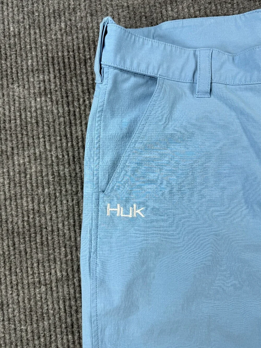 Huk Next Level Fishing Shorts Men XXL Performance Stretch Cargo Light Blue